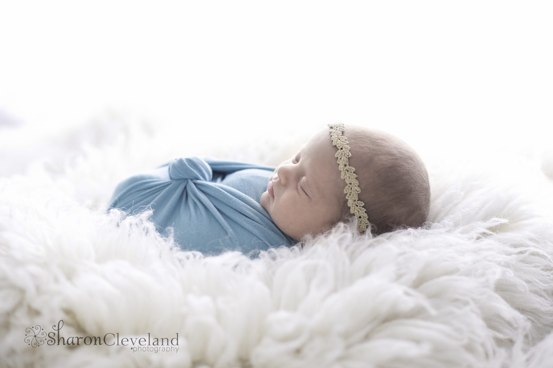 How to book a newborn session